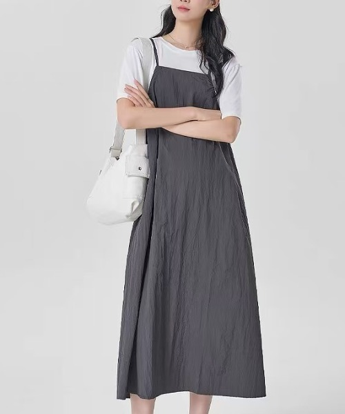 gossip！ロサンゼルス（ゴシップロサンゼルス）の「サイドギャザーキャミソールワンピース（ワンピース・レディース・ブラック/グレイッシュベージュ/オフホワイト/グレー・FREE）」の10枚目の写真