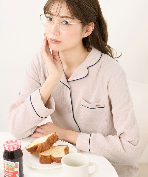 tutuanna（チュチュアンナ）の「綿100％ ふんわりやさしいダブルガーゼパジャマ（ルームウェア/パジャマ・レディース・ラベンダー/ピンク系その他/ブルー/チャコール/ネイビー/ベージュ系7/サックスブルー/ライトグレー・LL/L/M/S/XS(XS)/XXL/LL/LL/2XL/XS）」の4枚目の写真