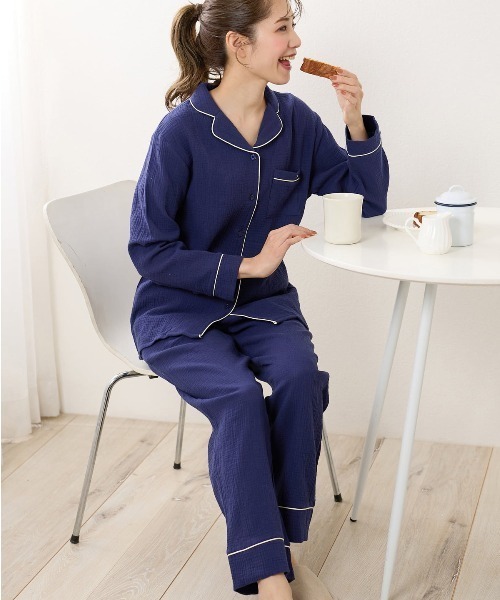 tutuanna（チュチュアンナ）の「綿100％ ふんわりやさしいダブルガーゼパジャマ（ルームウェア/パジャマ・レディース・ラベンダー/ピンク系その他/ブルー/チャコール/ネイビー/ベージュ系7/サックスブルー/ライトグレー・LL/L/M/S/XS(XS)/XXL/LL/LL/2XL/XS）」の5枚目の写真