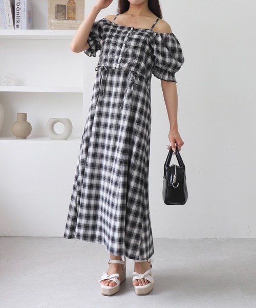 INGNI(イング)の「【WEB限定】ドロストブラウス+キャミワンピース/セットアップ(ワンピース・レディース・ホワイト系その他2/ホワイト系3/アイボリー/ブラック/イエロー・M)」の9枚目の写真