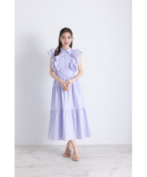 tocco closet(トッコ クローゼット)の「フラワーレース×フリル付きティアードシャツワンピース(ワンピース・レディース・オフホワイト/ラベンダー/ボルドー・M)」の14枚目の写真