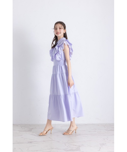 tocco closet(トッコ クローゼット)の「フラワーレース×フリル付きティアードシャツワンピース(ワンピース・レディース・オフホワイト/ラベンダー/ボルドー・M)」の15枚目の写真