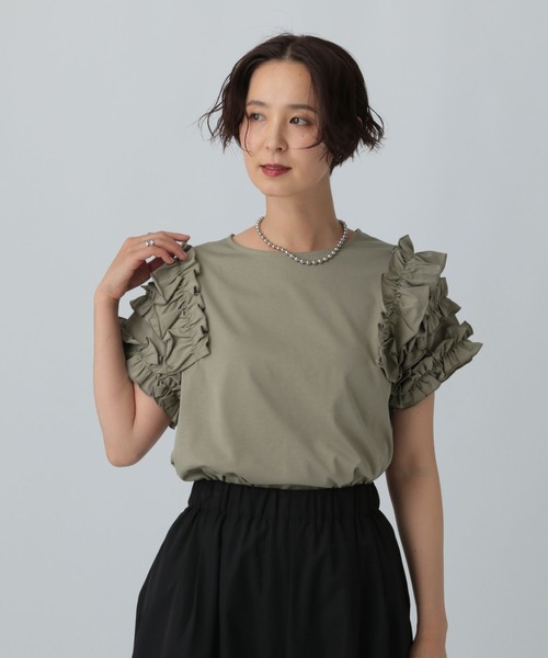 LEPSIM（レプシィム）の「袖フリルデザインプルオーバーSS　574394（Tシャツ/カットソー・レディース・チャコールグレー/オフホワイト/ブルー/カーキ・FREE）」の4枚目の写真