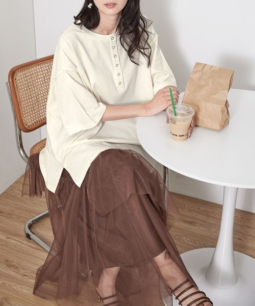 ヘンリーネックドロップショルダーオーバーサイズ半袖Tシャツ