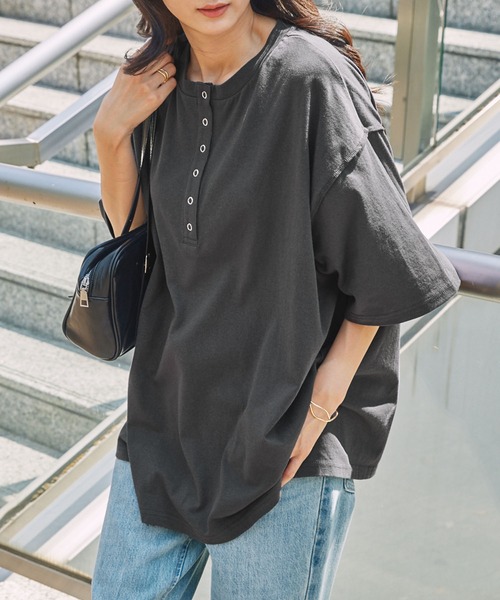 ヘンリーネック ドロップショルダー オーバーサイズ半袖Tシャツ
