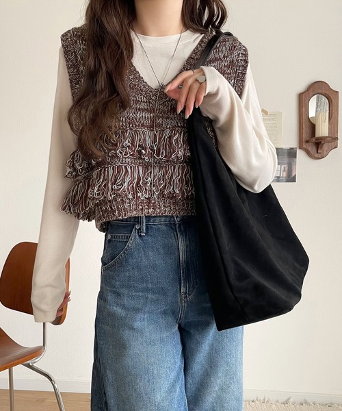 mily bilet（ミウィビレット）の「【mily bilet】トレンドのフリンジディテールで、華やかさをプラスしたニットベスト（ベスト・レディース・アイボリー/ブラウン・SMALL/MEDIUM/LARGE/X-LARGE）」の12枚目の写真