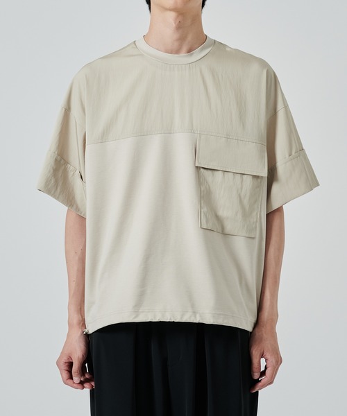 UJOH（ウジョー）の「【UJOH HOMME】別注 Front Switch BOX T（Tシャツ/カットソー・メンズ・ベージュ/ブラック・4/5）」の15枚目の写真