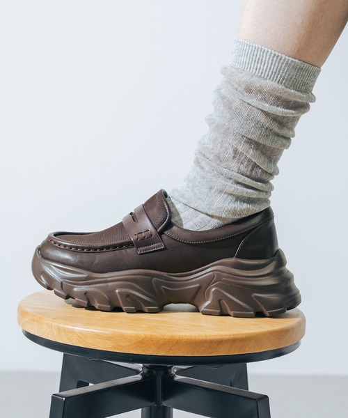 EVOL(イーボル)の「【S-LLサイズ展開・軽量】スニーカーソールローファー IZ5849(ローファー・レディース・ブラック系その他/ブラウン/ブラック/ブラック系その他2/アイボリー/ブラウン系その他・LL/S/M/L)」の6枚目の写真