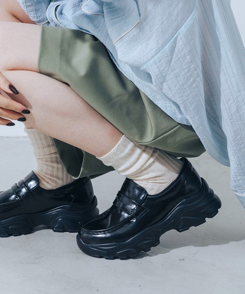 EVOL(イーボル)の「【S-LLサイズ展開・軽量】スニーカーソールローファー IZ5849(ローファー・レディース・ブラック系その他/ブラウン/ブラック/ブラック系その他2/アイボリー・LL/S/M/L)」の5枚目の写真