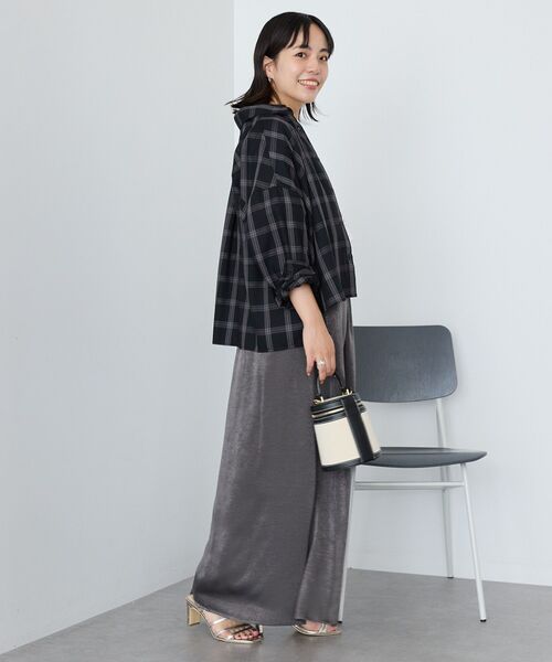 AMERICAN HOLIC（アメリカンホリック）の「イージーケアチェックショート丈シャツ（シャツ/ブラウス・レディース・ブラック/グレー/ベージュ・M/L）」の20枚目の写真