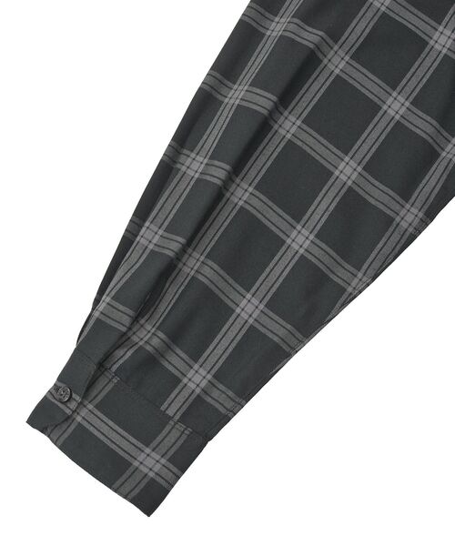 AMERICAN HOLIC（アメリカンホリック）の「イージーケアチェックショート丈シャツ（シャツ/ブラウス・レディース・ブラック/グレー/ベージュ・M/L）」の17枚目の写真