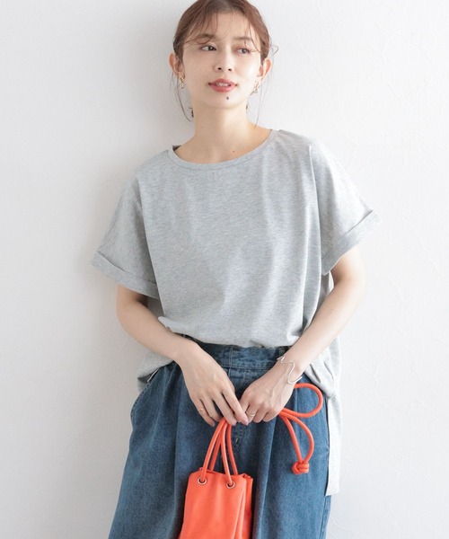 studio CLIP(スタディオクリップ)の「【汗染み防止】ロールアップサイドスリットプルオーバー(Tシャツ/カットソー・レディース・ブラック/カーキ/グレー/オフホワイト・FREE)」の2枚目の写真