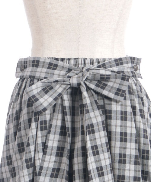 axes femme（アクシーズファム）の「バックフリルミドルスカート（スカート・レディース・ブラック/ネイビー/ブラウン・FREE）」の9枚目の写真