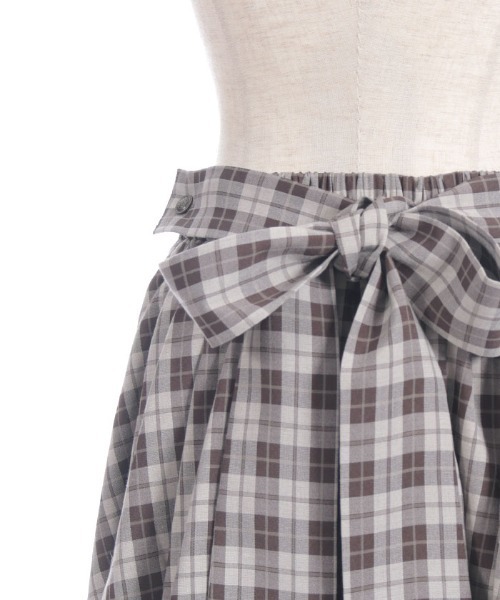 axes femme（アクシーズファム）の「バックフリルミドルスカート（スカート・レディース・ブラック/ネイビー/ブラウン・FREE）」の4枚目の写真