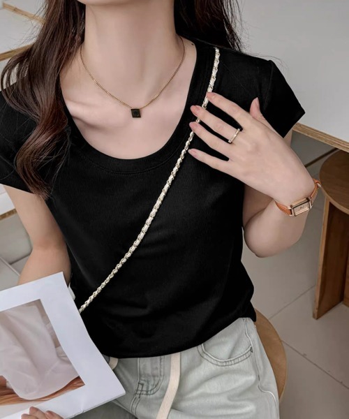 Miniministore(ミニミニストア)の「UネックTシャツ レディース 半袖 夏服(Tシャツ/カットソー・レディース・ワインレッド/モカ/ブラック/オフホワイト・FREE)」の11枚目の写真