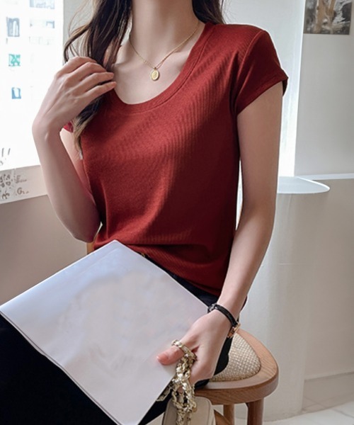 Miniministore(ミニミニストア)の「UネックTシャツ レディース 半袖 夏服(Tシャツ/カットソー・レディース・ワインレッド/モカ/ブラック/オフホワイト・FREE)」の16枚目の写真