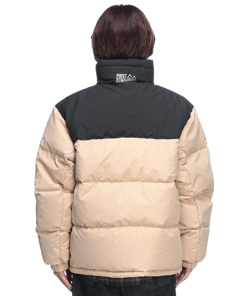 FIRST DOWN（ファーストダウン）の「ダウンジャケット リバーシブル仕様 FDUSA BUBBLE DOWN JKT F942001 ロゴ刺繍（ダウンジャケット/コート・メンズ・ホワイト/ベージュ/ブラック・LL/L/M）」の20枚目の写真