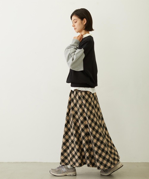 MILKFED.（ミルクフェド）の「COLOR BLOCK SWEAT TOP（スウェット・レディース・ライトブルー/ブラック/オートミール・M/L）」の15枚目の写真