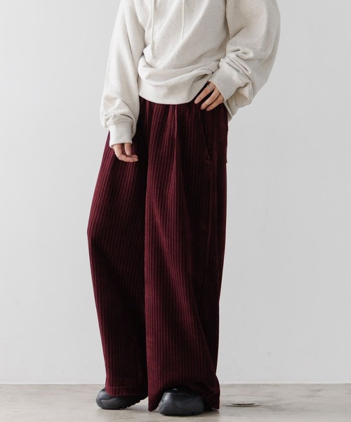 PBLIM（ページボーイリム）の「《UNISEX》ベロアワイドイージーパンツ（その他パンツ・レディース・ブラウン系その他/グレー系その他/ボルドー・LARGE/MEDIUM）」の17枚目の写真