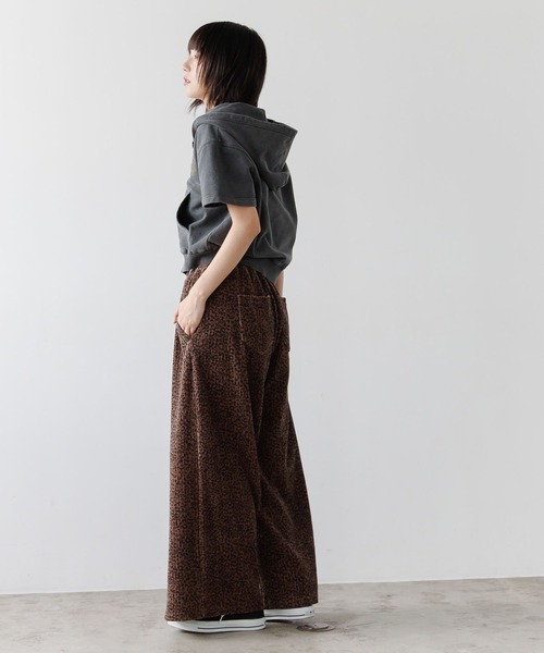 PBLIM（ページボーイリム）の「《UNISEX》ベロアワイドイージーパンツ（その他パンツ・レディース・ブラウン系その他/グレー系その他/ボルドー・LARGE/MEDIUM）」の6枚目の写真