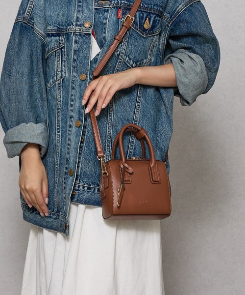 Ungrid(アングリッド)の「【Ungrid/アングリッド】 シンプルスムース ミニボストンバッグ(ボストンバッグ・レディース・ベージュ/ブラック/ダークグリーン/アイボリー/グレー/キャメル・FREE)」の17枚目の写真
