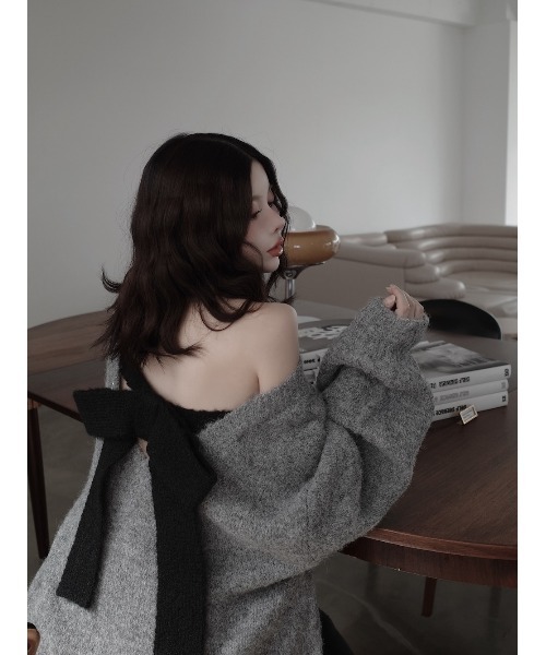 ビッグリボンバックオープンニットトップス（ニット/セーター