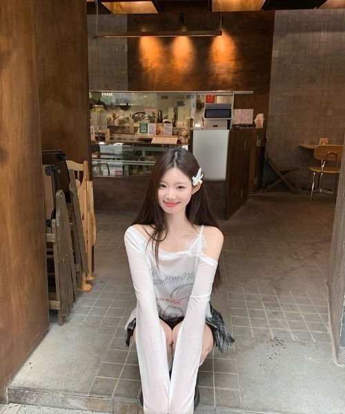 セール】シアー ストーン ナンバリング オフショルダー レイヤード