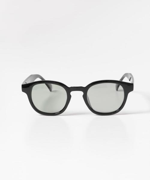 URBAN RESEARCH DOORS（アーバンリサーチドアーズ）の「ウェリントン(調光&偏光レンズ)（メガネ・メンズ・ブルー/ブラック/グリーン・-）」の2枚目の写真