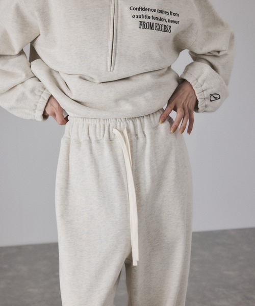 ADAM ET ROPE'（アダムエロペ）の「【サステナブル】カーブスウェットパンツ（その他パンツ・レディース・ホワイト系その他7/グレー・36/38）」の14枚目の写真