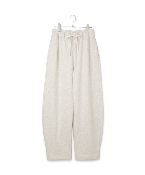 ADAM ET ROPE'（アダムエロペ）の「【サステナブル】カーブスウェットパンツ（その他パンツ・レディース・ホワイト系その他7/グレー・36/38）」の16枚目の写真