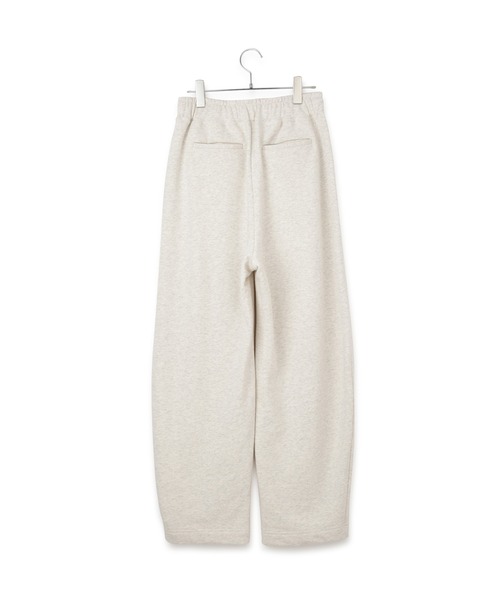 ADAM ET ROPE'（アダムエロペ）の「【サステナブル】カーブスウェットパンツ（その他パンツ・レディース・ホワイト系その他7/グレー・36/38）」の17枚目の写真