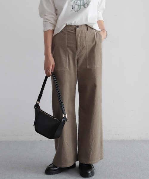 NOMBRE IMPAIR(ノンブルアンペール)の「コードストレッチ ワイドフレアパンツ(その他パンツ・レディース・パープル/グレイッシュベージュ/チャコールグレー・MEDIUM/SMALL)」の3枚目の写真