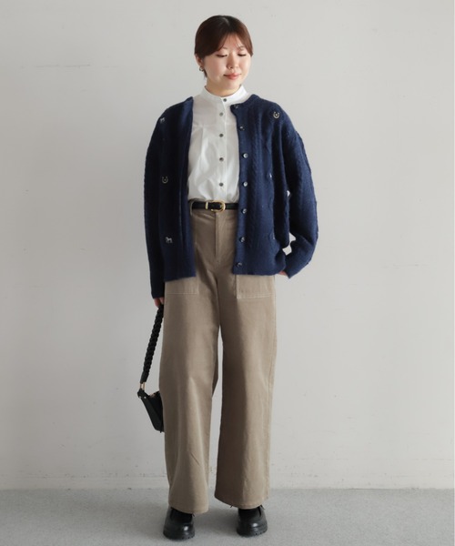 NOMBRE IMPAIR(ノンブルアンペール)の「コードストレッチ ワイドフレアパンツ(その他パンツ・レディース・パープル/グレイッシュベージュ/チャコールグレー・MEDIUM/SMALL)」の17枚目の写真