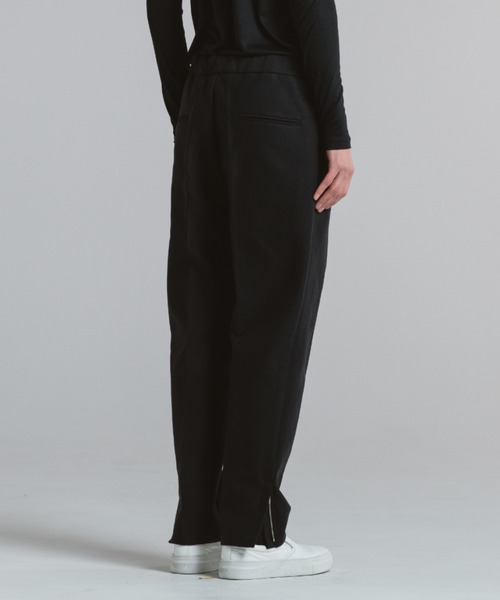 CINOH(チノ)の「RELAX PANTS(その他パンツ・メンズ・ブラック・44/46)」の4枚目の写真