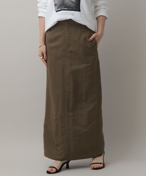 A part by（アパートバイ）の「【セットアップ対応】ナイロンタイトスカート（スカート・レディース・ブラック/ライトベージュ/カーキ・SMALL/MEDIUM）」の2枚目の写真