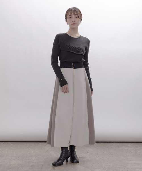 Eimee Law(エイミーロウ)の「リバーシブル ボンディング レタリング フレアースカート(スカート・レディース・ダークネイビー/ブラック/カーキ・FREE)」の9枚目の写真