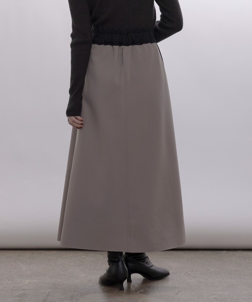 Eimee Law(エイミーロウ)の「リバーシブル ボンディング レタリング フレアースカート(スカート・レディース・ダークネイビー/ブラック/カーキ・FREE)」の14枚目の写真