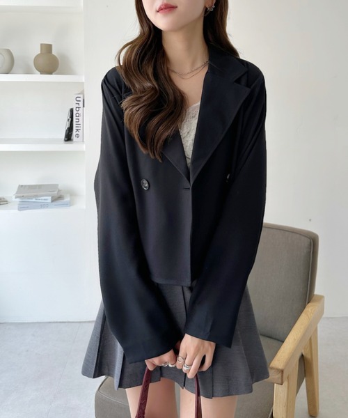 TREOVER(トレオーバー)の「シンプルなのに印象的な大人のためのこなれアイテム ショート丈テーラードダブルジャケット(テーラードジャケット・レディース・ブラウン/チャコール/ブラック/アイボリー/ライトグレー・FREE)」の15枚目の写真