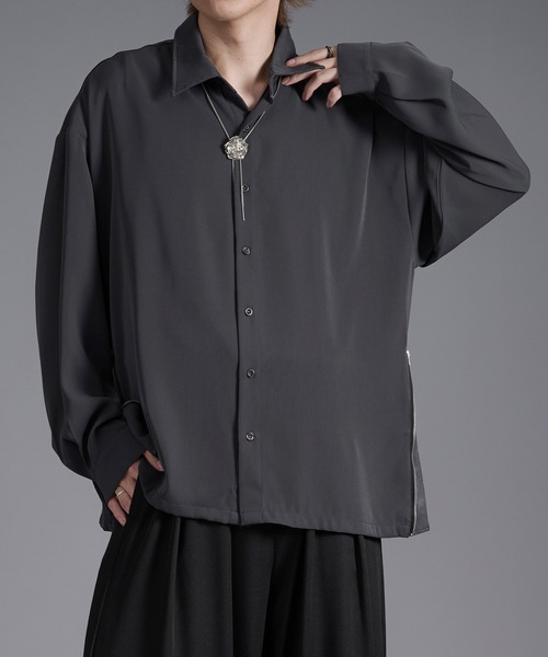 Ellno Loset（エルノロゼット）の「2WAYサイドジップガラパターンシャツ（シャツ/ブラウス・メンズ・ブラック/オフホワイト/チャコール・SMALL/MEDIUM/LARGE）」の7枚目の写真