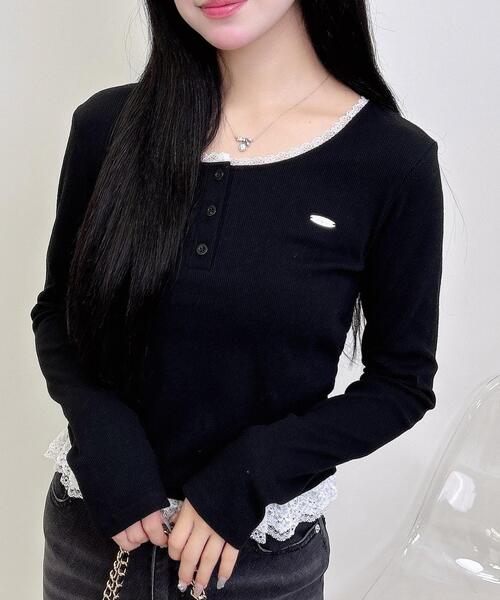 INGNI(イング)の「ヘンリーネックレース付プレートロゴ長袖リブトップス/A(Tシャツ/カットソー・レディース・ボルドー/ブラック/グレー・M)」の2枚目の写真