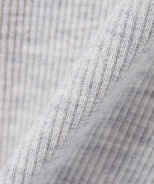 INGNI(イング)の「ヘンリーネックレース付プレートロゴ長袖リブトップス/A(Tシャツ/カットソー・レディース・ボルドー/ブラック/グレー・M)」の5枚目の写真