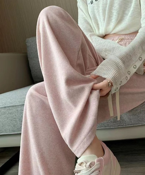 shoppinggo(ショッピングゴー)の「裏起毛パンツ ワイドパンツ ストレート ウエストゴムパンツ ズボン ゆったり リラックスパンツ(その他パンツ・レディース・ピンク/ベージュ/ブラック/アイボリー/グレー・FREE)」の16枚目の写真
