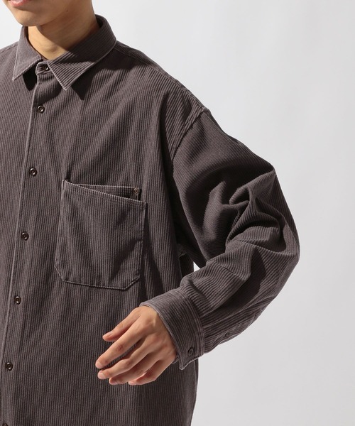niko and...(ニコアンド)の「フェードコーデュロイシャツ(シャツ/ブラウス・メンズ・ブルー/チャコール/ブラウン・LARGE/MEDIUM)」の9枚目の写真