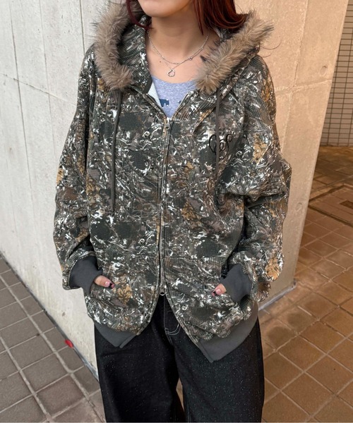 sedacle（セダクル）の「2wayフェイクファーフードワッフルパーカー（パーカー・レディース・カモフラージュ/ボルドー/リアルツリーカモ/ブラック/ネイビー/チャコールグレー/ブラウン・SMALL/MEDIUM/LARGE）」の7枚目の写真