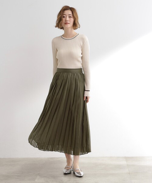 grove（グローブ）の「【洗える】ひらりとゆれる　上品プリーツスカート（スカート・レディース・ブラック/カーキ/ナチュラル・01/02/03/04/05）」の15枚目の写真