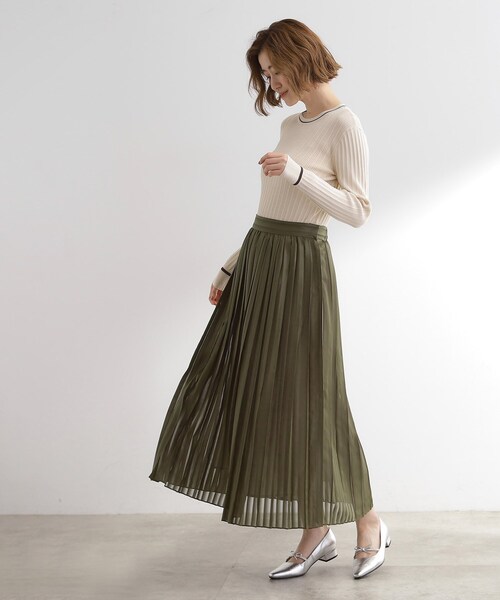 grove（グローブ）の「【洗える】ひらりとゆれる　上品プリーツスカート（スカート・レディース・ブラック/カーキ/ナチュラル・01/02/03/04/05）」の19枚目の写真