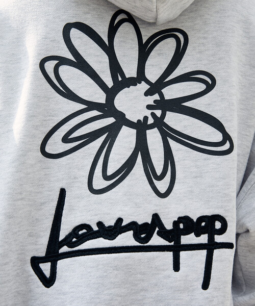 PUBLUX(パブリュクス)の「PUBLUX/パブリュクス LOVE POP STUDIO FLOWER GRAPHIC HOODIE(限定展開)(パーカー・メンズ・ライトグレー/ブラウン/ブラック・SMALL/MEDIUM/LARGE)」の20枚目の写真