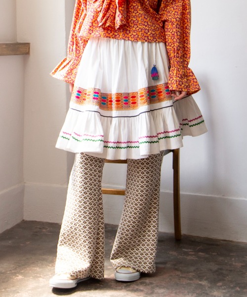 チャイハネ(チャイハネ)の「【チャイハネ】ウィピナミニスカート(スカート・レディース・ホワイト/ブラック/ブルー・FREE)」の6枚目の写真