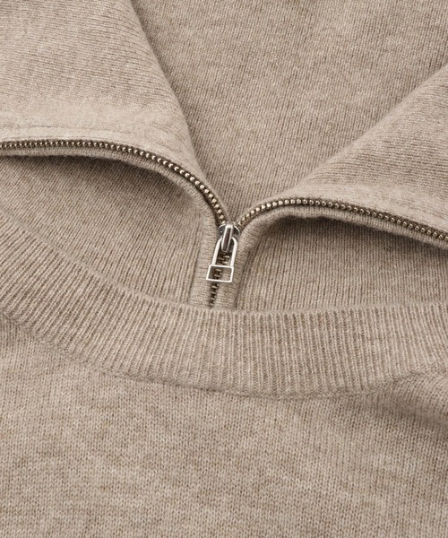 ADAM ET ROPE'(アダムエロペ)の「カシミア混ZIPタートルネックプルオーバー(ニット/セーター・レディース・ベージュ/グレー・FREE)」の21枚目の写真