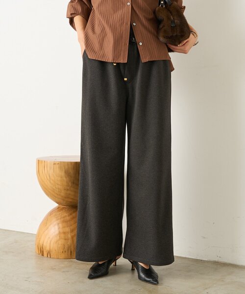 Jena espace merveilleux(ジェナ エスパスメルヴェイユ)の「ウォームサテン切替イージーパンツ(その他パンツ・レディース・カーキ/アイボリー/チャコールグレー・FREE)」の20枚目の写真